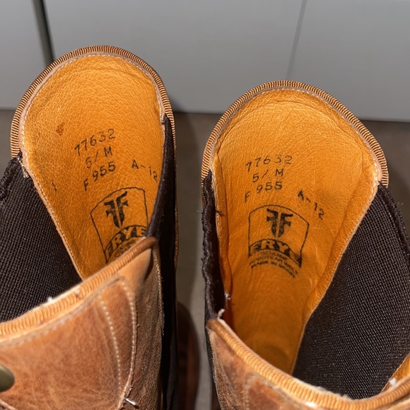 Frye Size 5 Brown Riding Chelsea Boots - Picture 8 of 8